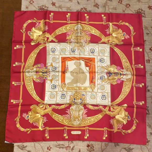 NIB Hermes Hommage a Charles Garnier scarf - Picture 5 of 11
